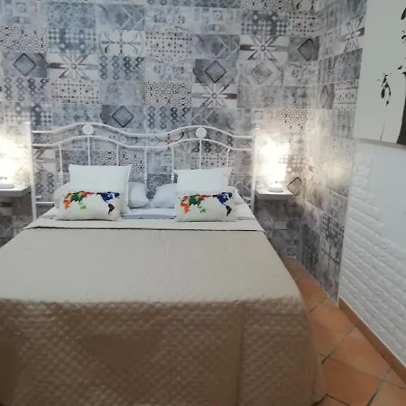 Il Lauro Apt Tatil Evi Meta