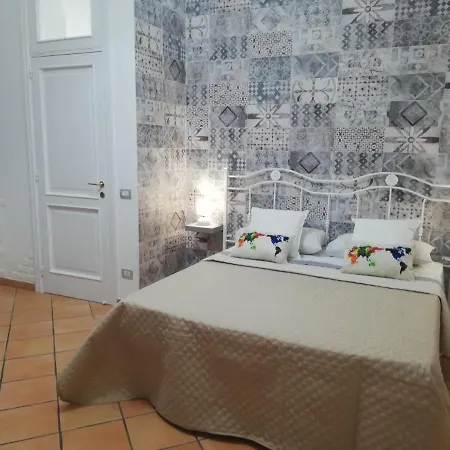 Il Lauro Apt *
